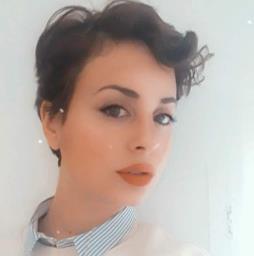 Helena Arias - avatar