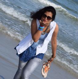 aastha pandey - avatar