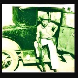 M.C. Evans - avatar